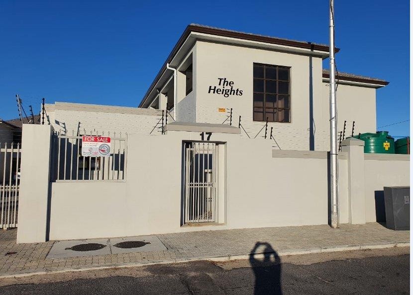 2 Bedroom Property for Sale in Wetton Western Cape